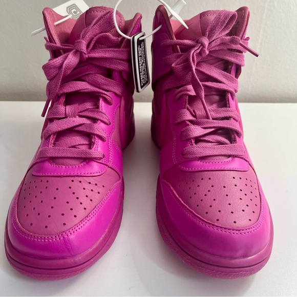 Nike AMBUSH x Dunk High Cosmic Fuchsia - Picture 2 of 12